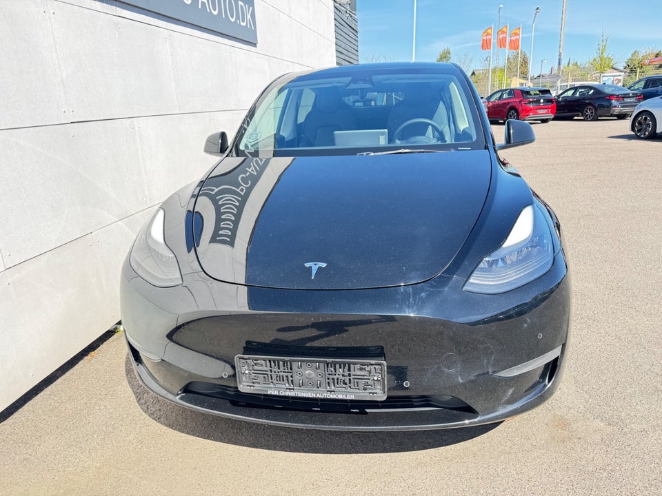Tesla Model Y Long Range AWD 5d