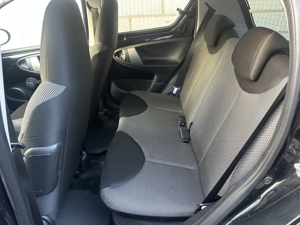 Toyota Aygo 1,0 VVT-i T2 Air 5d