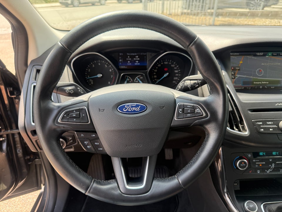 Ford Focus 1,0 SCTi 125 Titanium stc. 5d