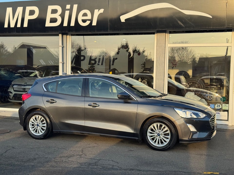 Ford Focus 1,0 EcoBoost Titanium 5d