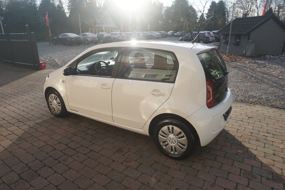 VW Up! 1,0 75 Move Up! BMT 5d