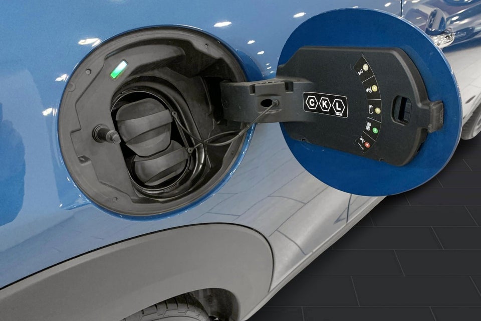 MINI Cooper SE Essential 3d