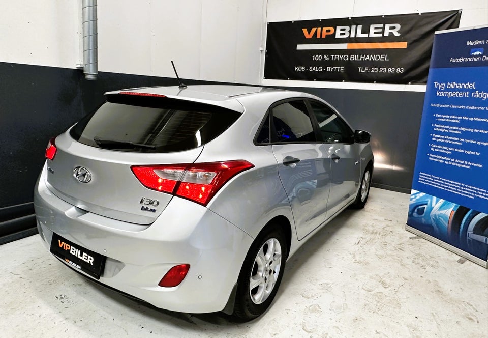 Hyundai i30 1,6 CRDi 110 XTR Eco 5d