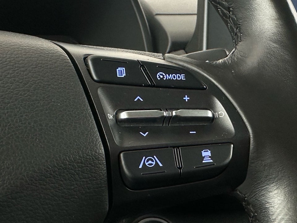Hyundai Kona 64 EV Essential 5d