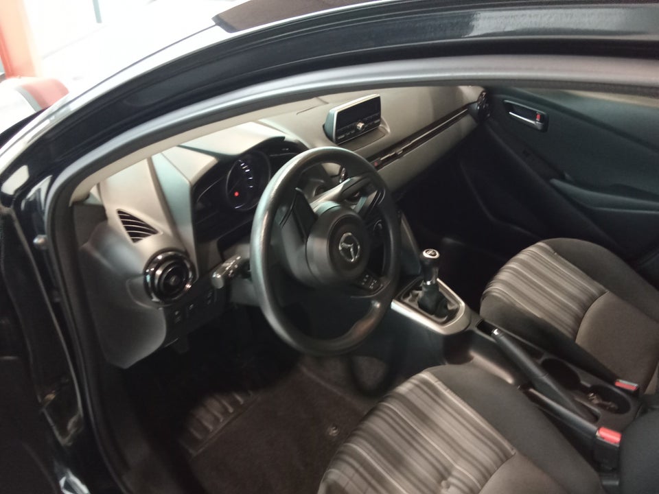 Mazda 2 1,5 SkyActiv-G 75 Core 5d