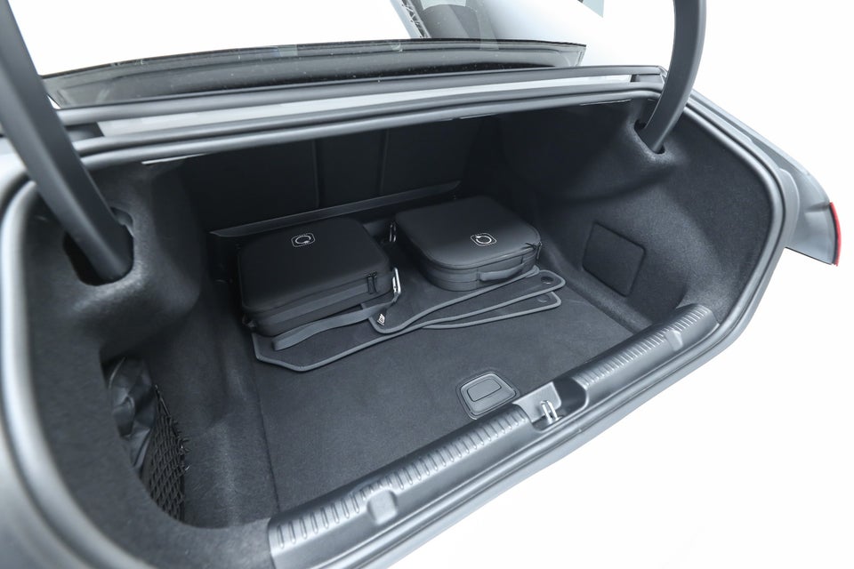 Mercedes EQE300 AMG Line 4d