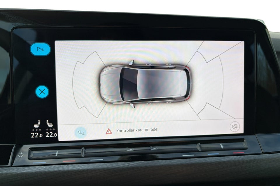 VW Golf VIII 1,5 eTSi 150 Style DSG 5d