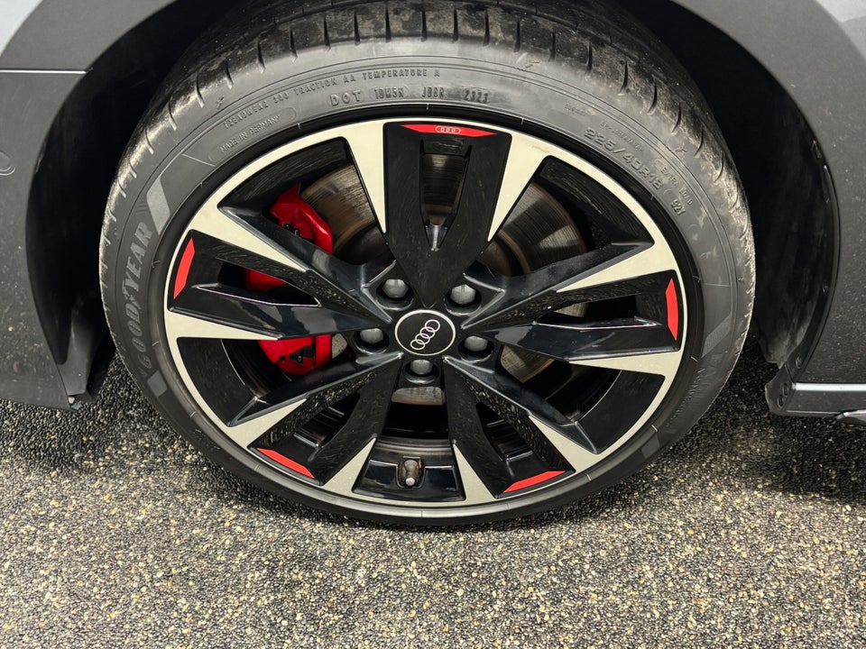 Audi A3 45 TFSi e S-line Sportback S-tr. 5d