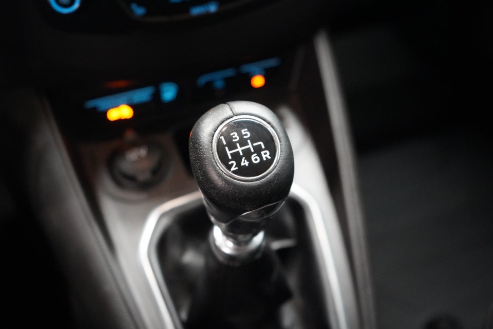 Ford Transit Courier 1,5 TDCi 100 Limited