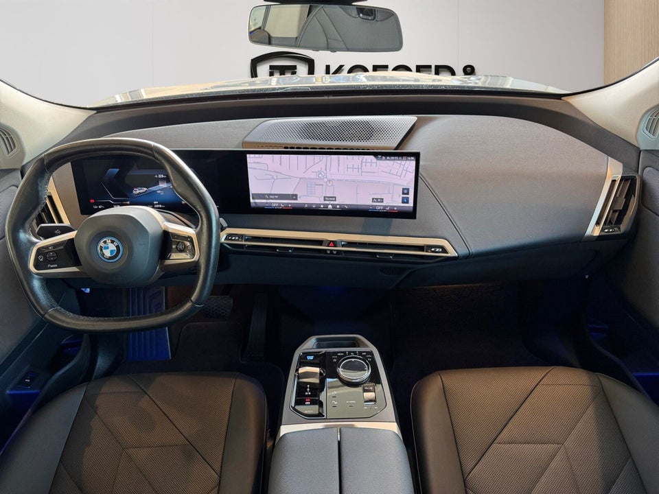BMW iX xDrive40 Sport 5d
