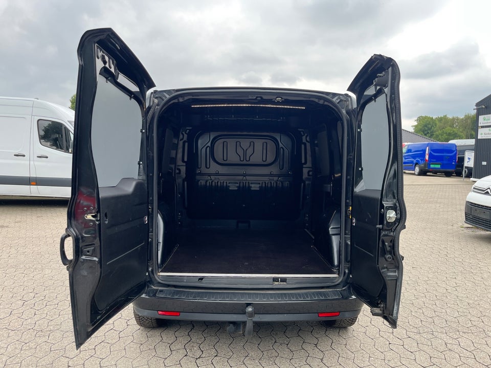 Fiat Doblò Cargo 1,3 MJT 95 Basic L1