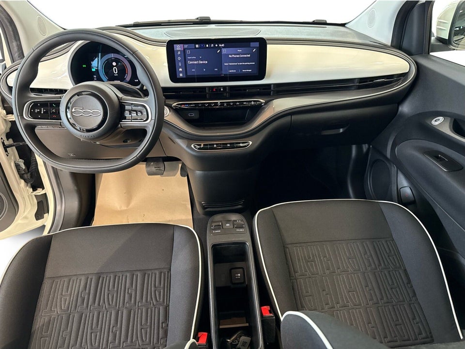 Fiat 500e 42 Icon 3d