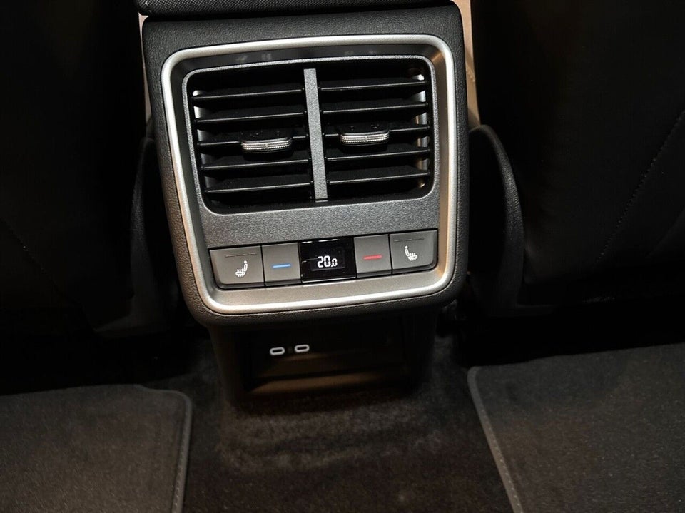 Skoda Enyaq 85 iV Selection Premium 5d