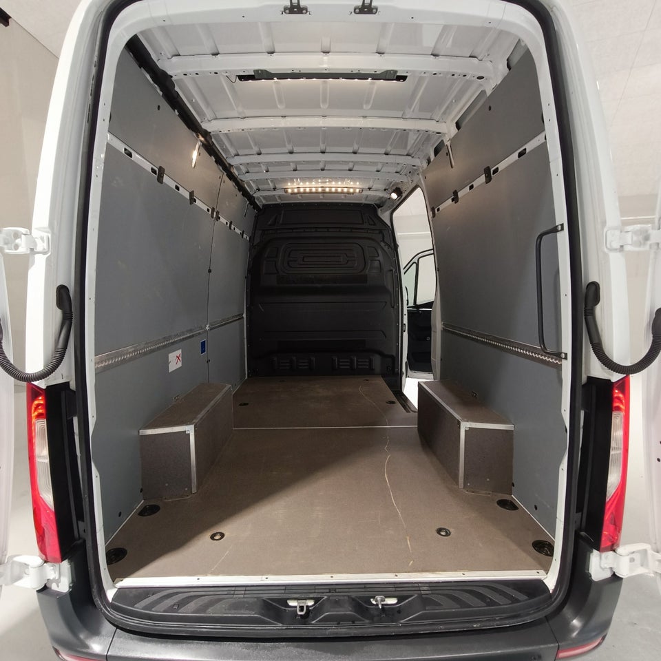 Mercedes Sprinter 319 2,0 CDi A2 Kassevogn PRO aut. 4x4