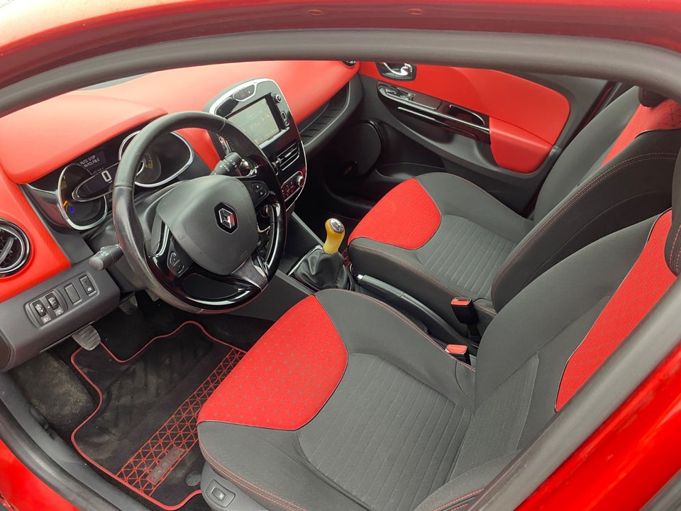 Renault Clio IV 0,9 TCe 90 Expression 5d