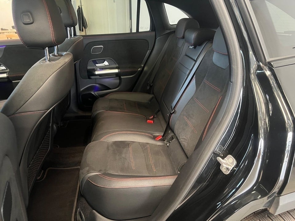 Mercedes EQA300 AMG Line 4Matic 5d