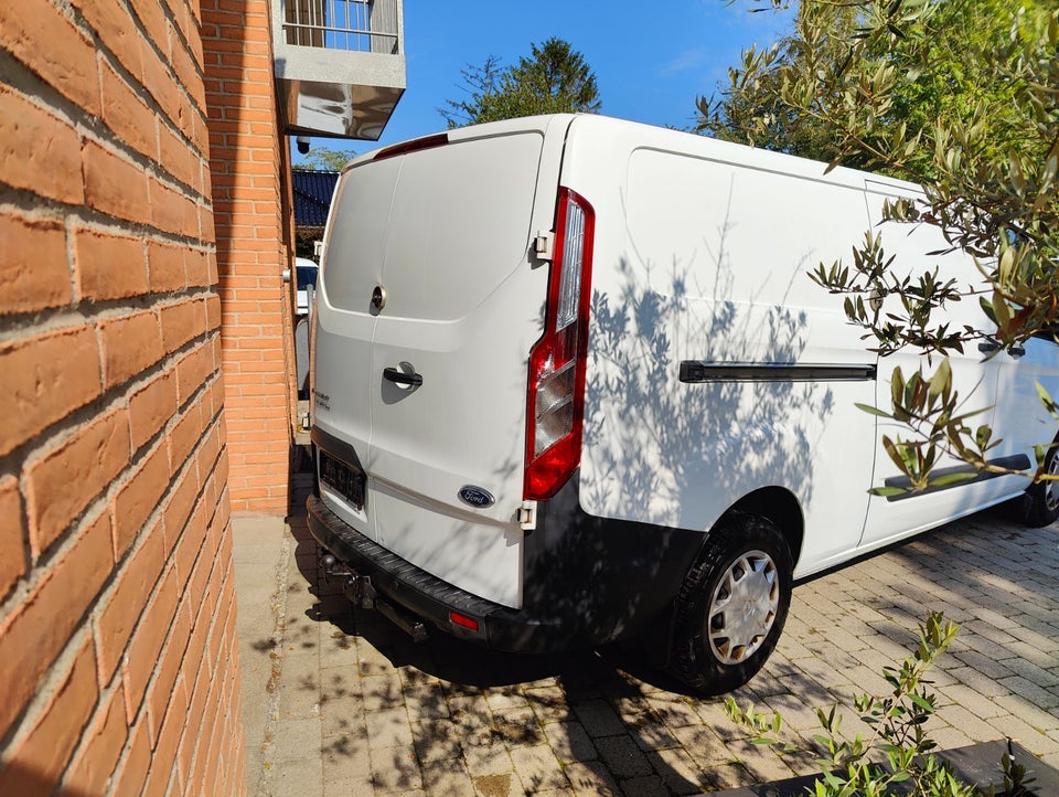 Ford Transit Custom 310L 2,0 TDCi 130 Trend