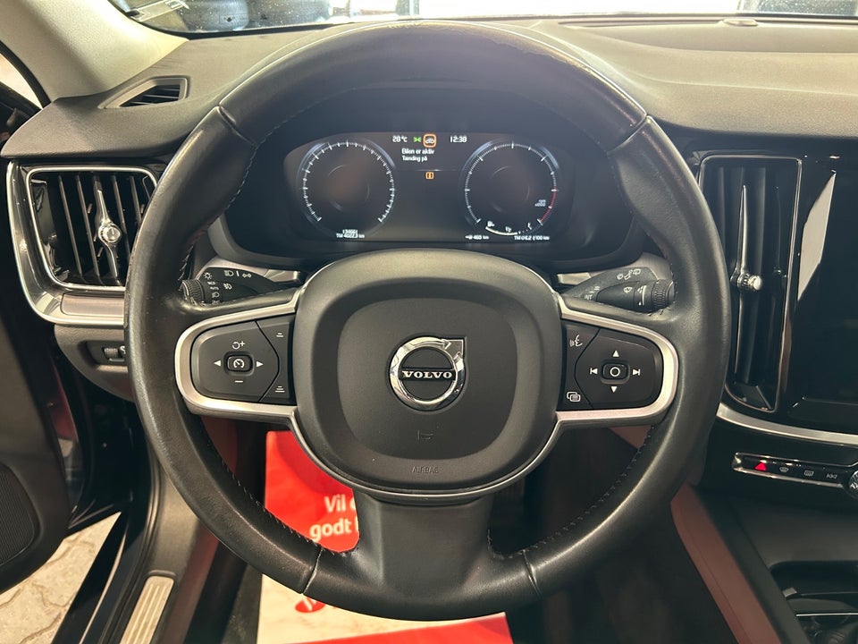 Volvo V60 2,0 D4 190 Momentum aut. 5d