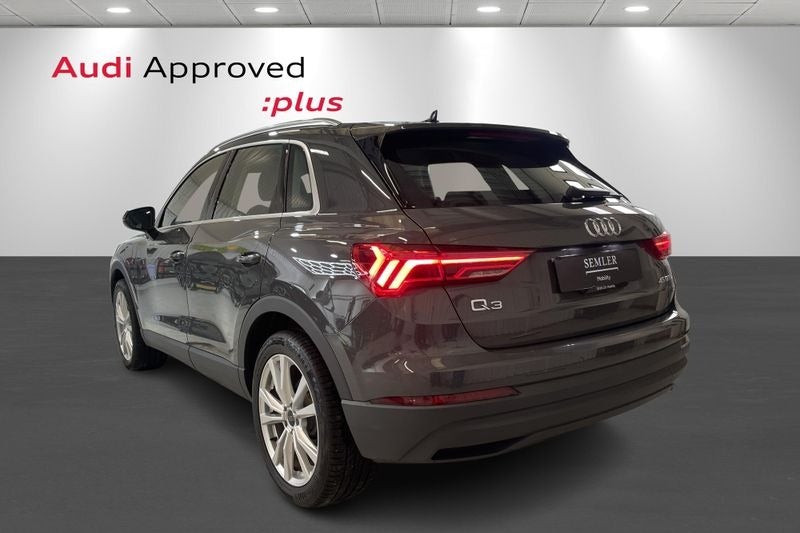 Audi Q3 45 TFSi e Attitude plus S-tr. 5d