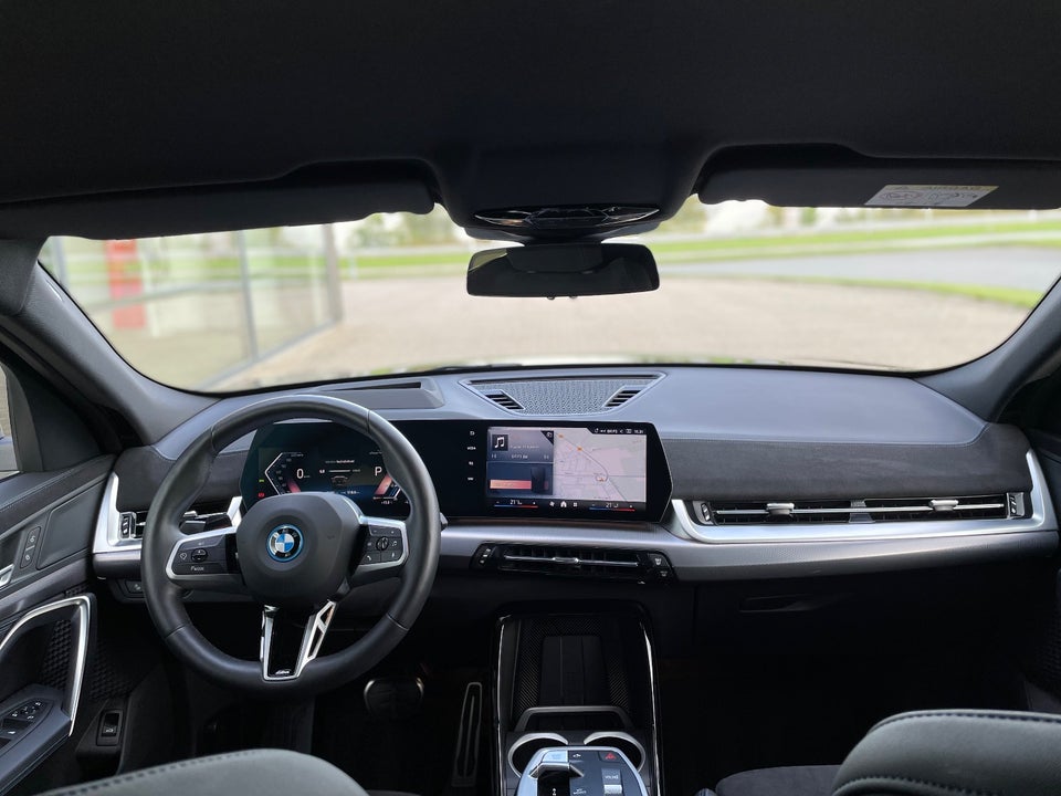 BMW iX2 eDrive20 M-Sport 5d
