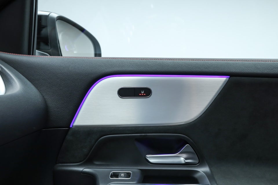 Mercedes EQA350 AMG Line 4Matic 5d