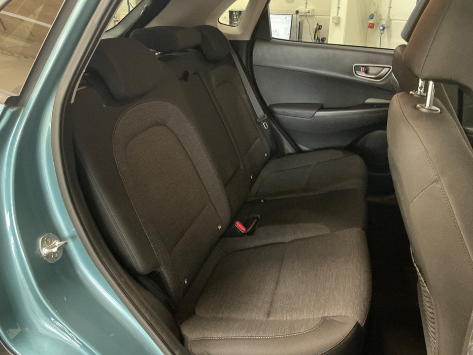 Hyundai Kona 64 EV Advanced 5d