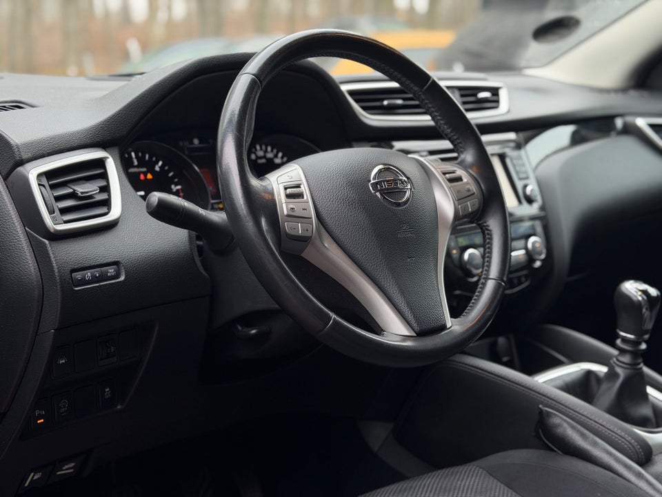 Nissan Qashqai 1,5 dCi 110 Tekna 5d