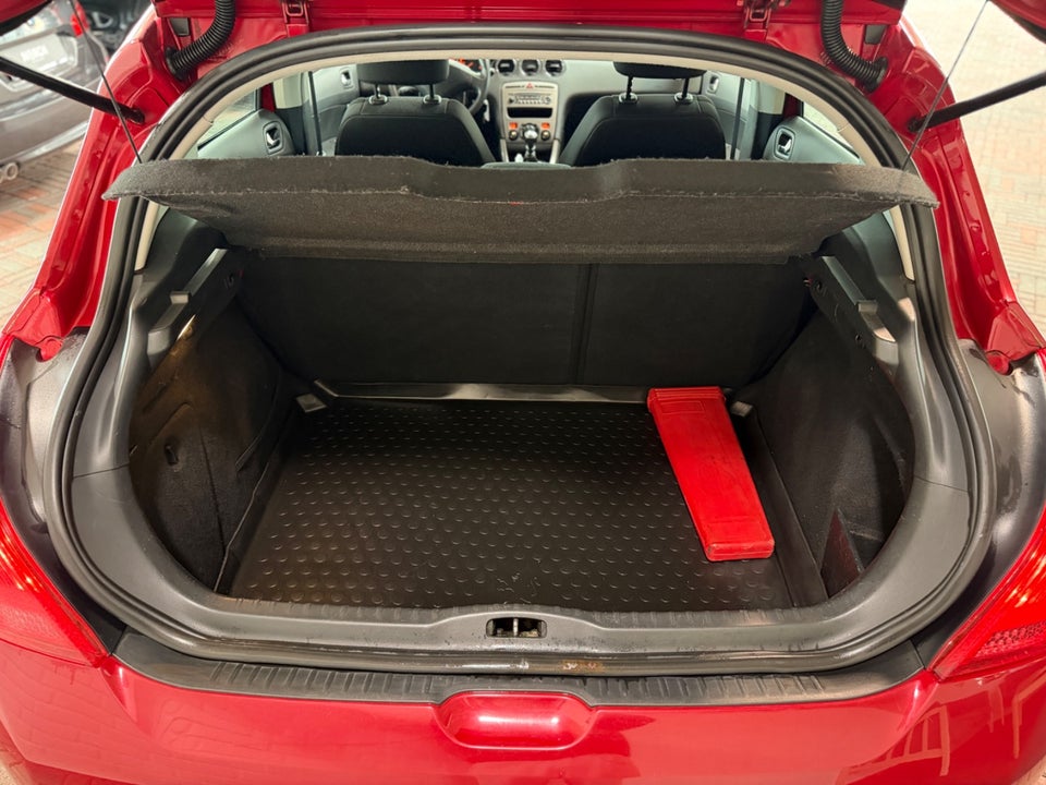 Peugeot 308 1,6 e-HDi 112 Access 5d