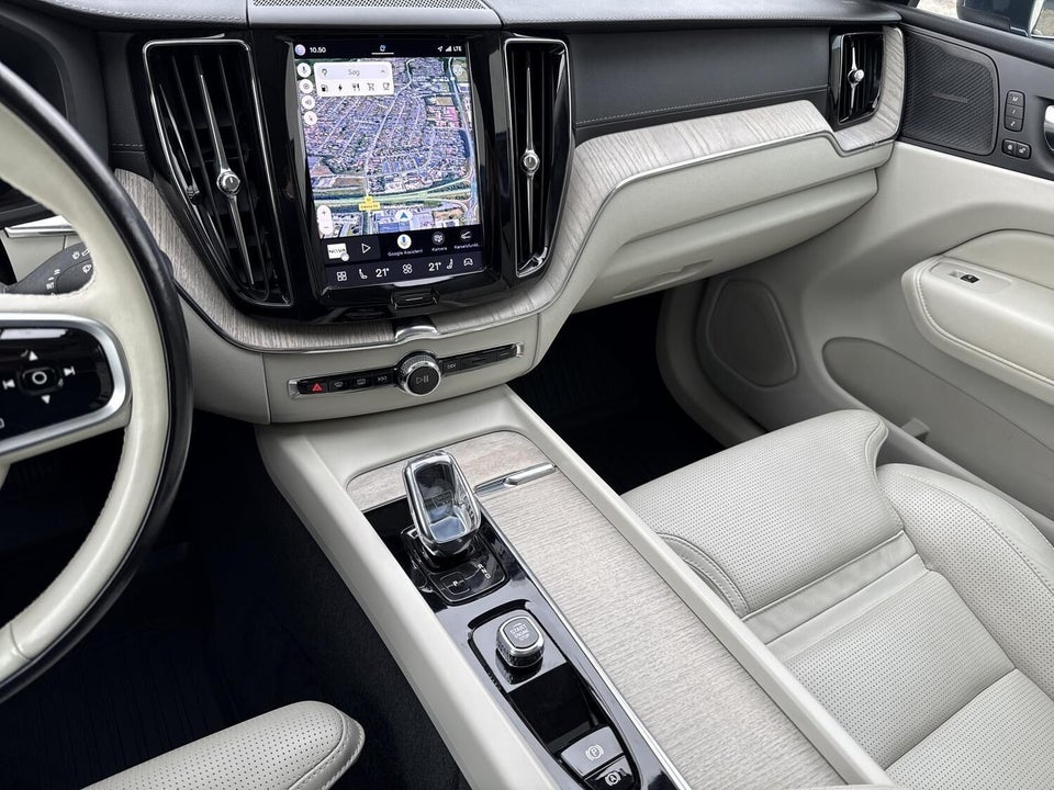 Volvo XC60 2,0 T8 ReCharge Inscription aut. AWD 5d