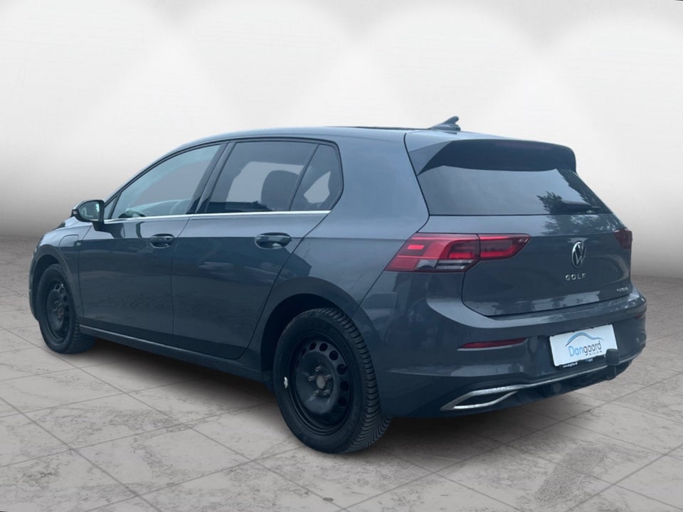 VW Golf VIII 1,4 eHybrid DSG 5d