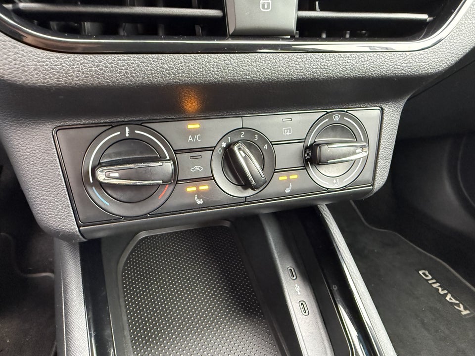 Skoda Kamiq 1,6 TDi 115 Ambition DSG 5d