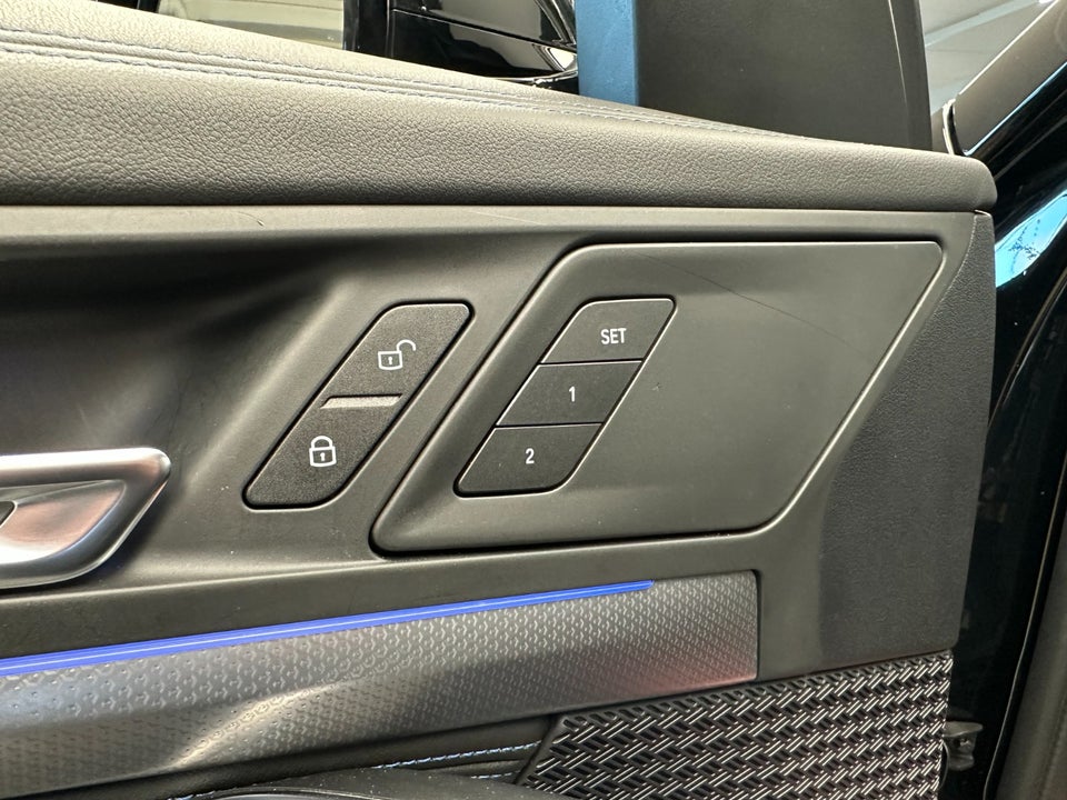 BMW iX1 eDrive20 M-Sport Pro 5d