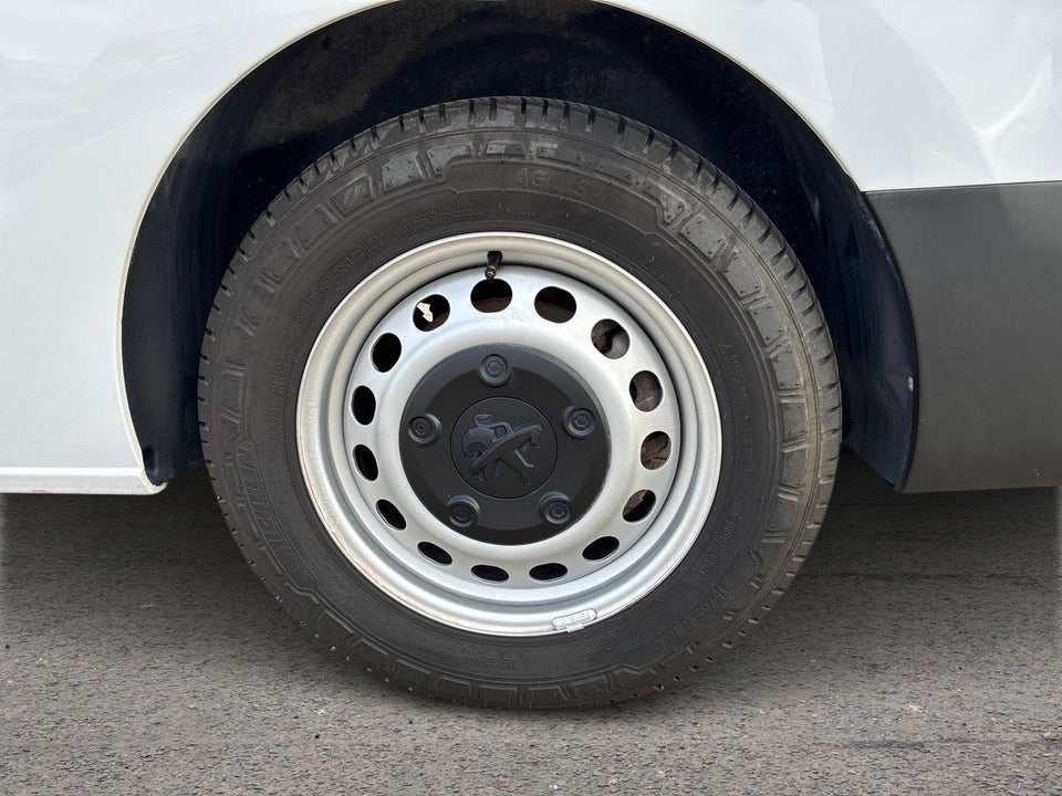 Peugeot e-Expert 75 L3 Premium Van