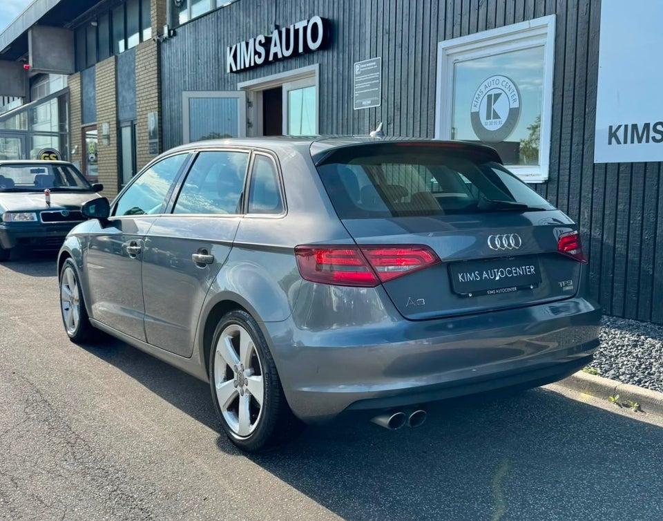 Audi A3 1,4 TFSi 150 Ambiente Sportback 5d