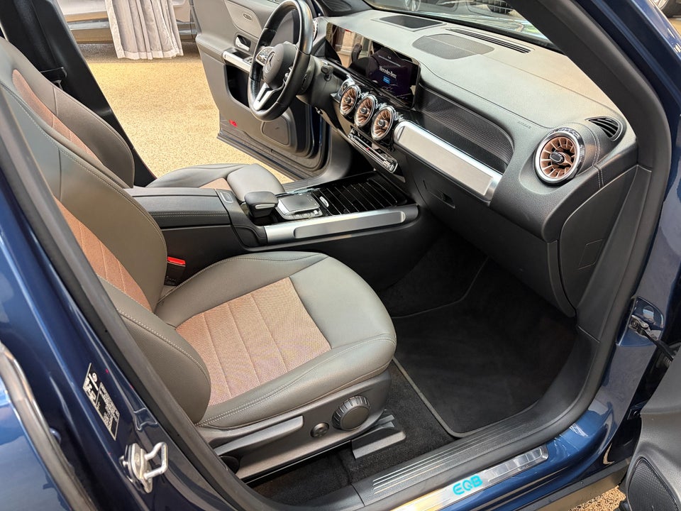 Mercedes EQB250 Electric Art 5d