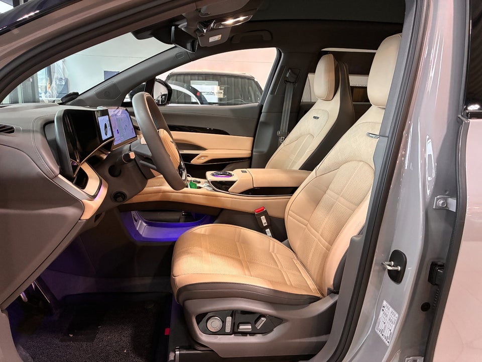 Hongqi EHS7 111 Exclusive 5d