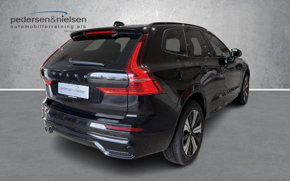 Volvo XC60 2,0 T6 ReCharge R-Design aut. AWD 5d