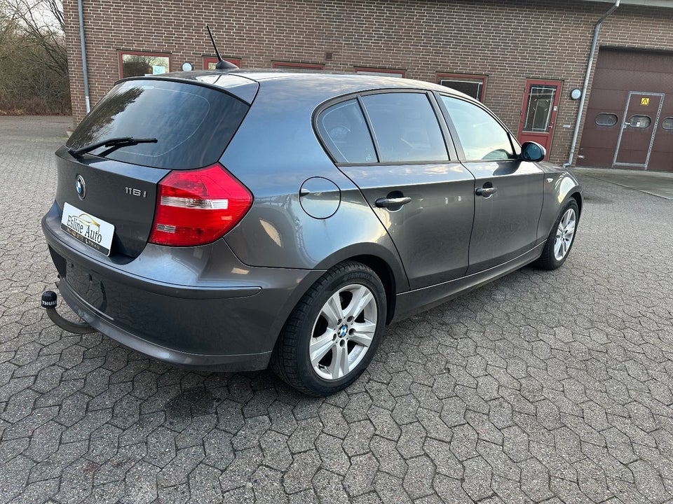 BMW 116i 1,6 M-Sport 5d