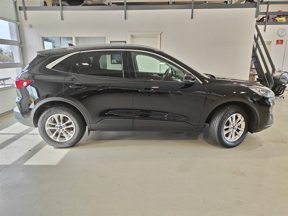 Ford Kuga 2,5 PHEV Titanium X CVT 5d