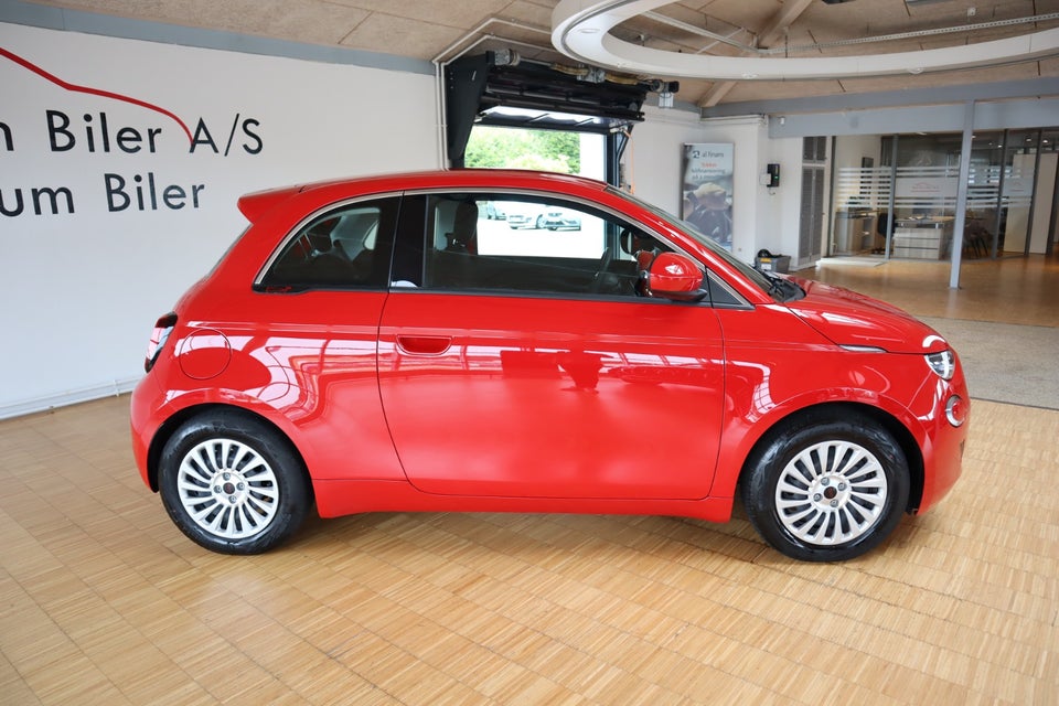 Fiat 500e (RED) 3d