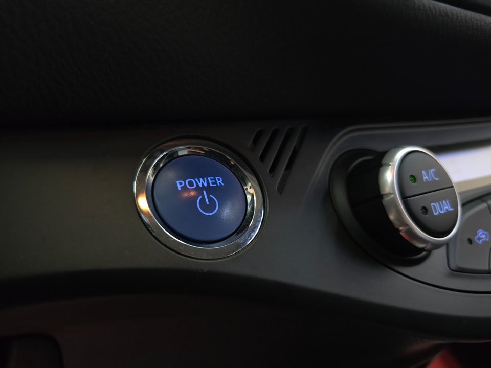 Toyota Yaris 1,5 Hybrid H3 Limited e-CVT 5d