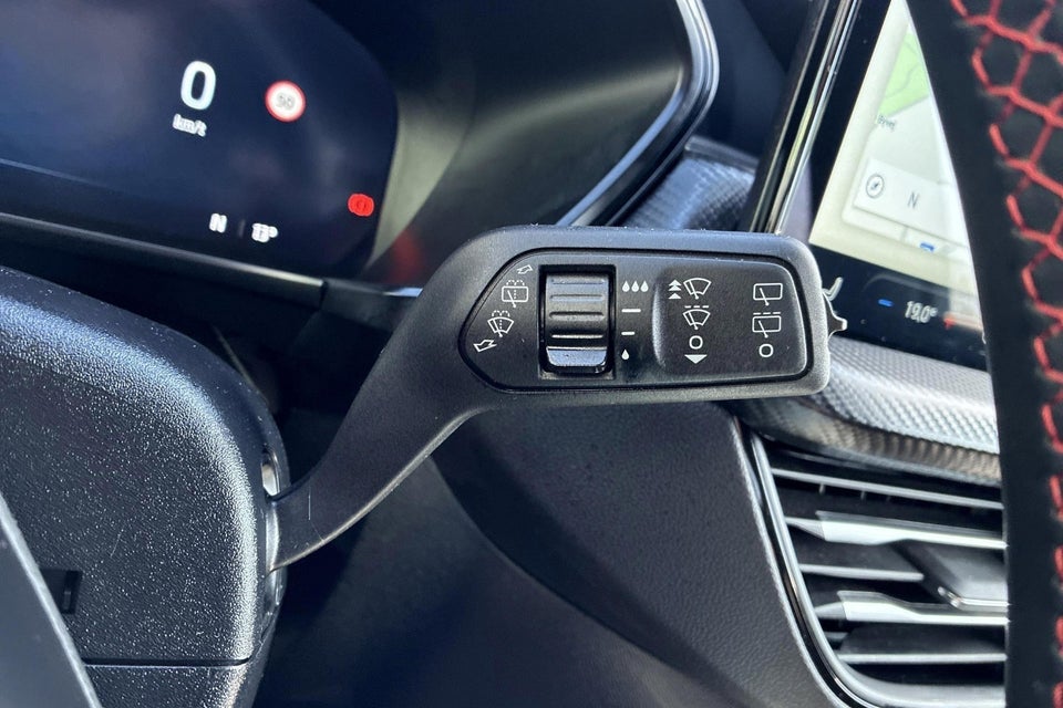 Ford Kuga 2,5 PHEV ST-Line X CVT 5d