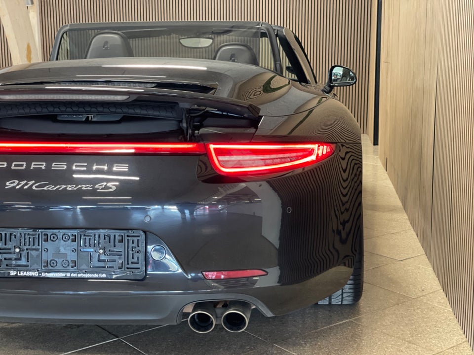 Porsche 911 Carrera 4S 3,8 Cabriolet PDK 2d