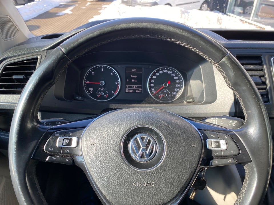 VW Transporter 2,0 TDi 150 Mandskabsvogn DSG