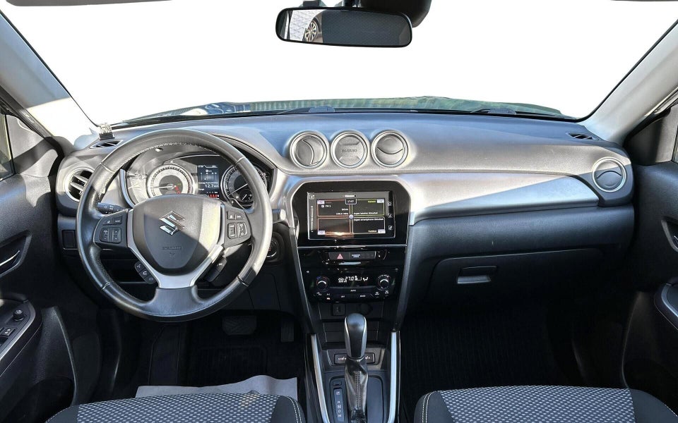 Suzuki Vitara 1,4 mHybrid Active aut. 5d