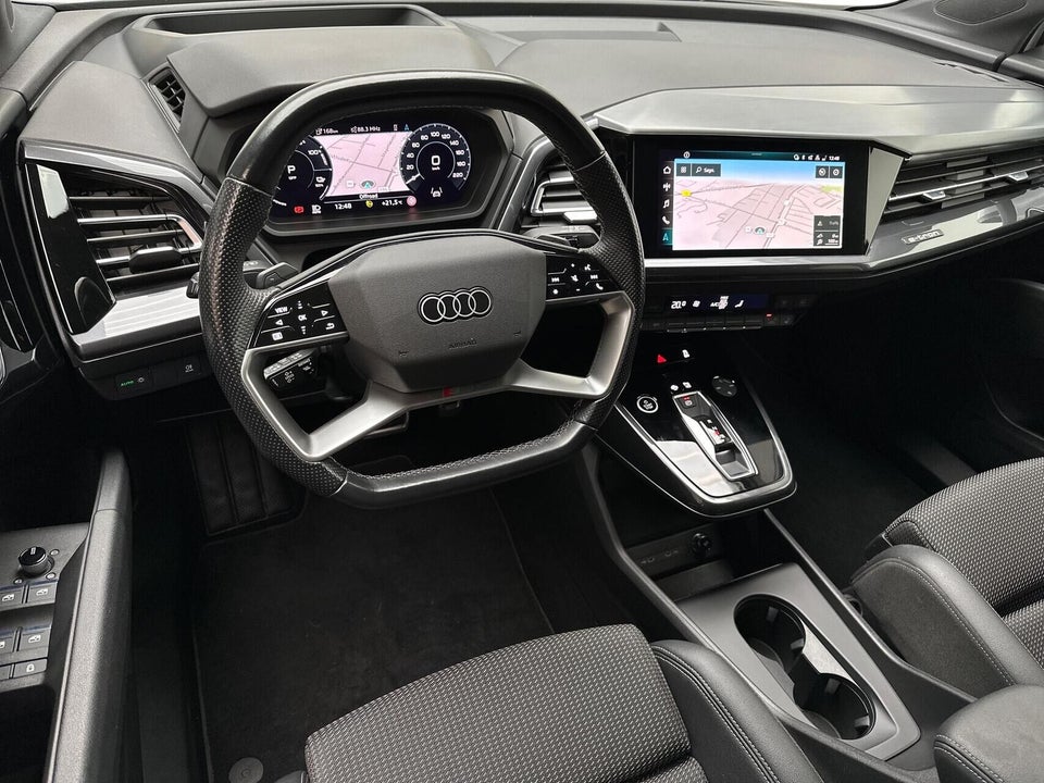Audi Q4 e-tron 50 S-line quattro 5d
