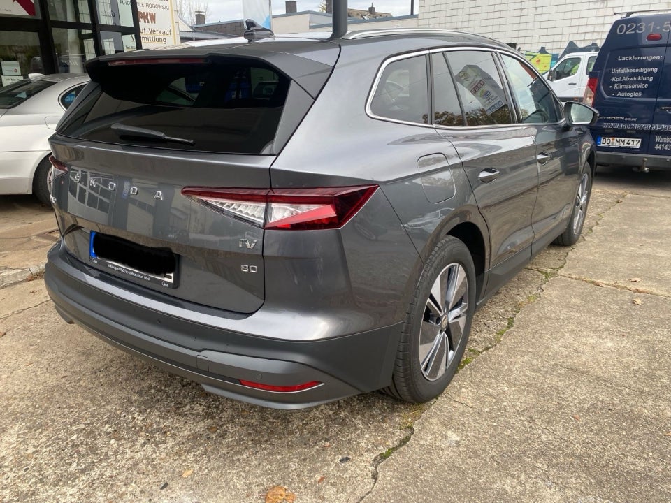 Skoda Enyaq 80 iV Loft 5d