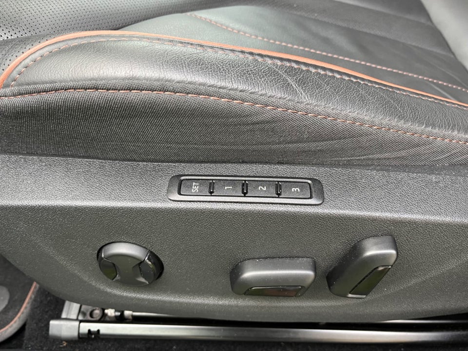 Skoda Enyaq 80 iV 5d