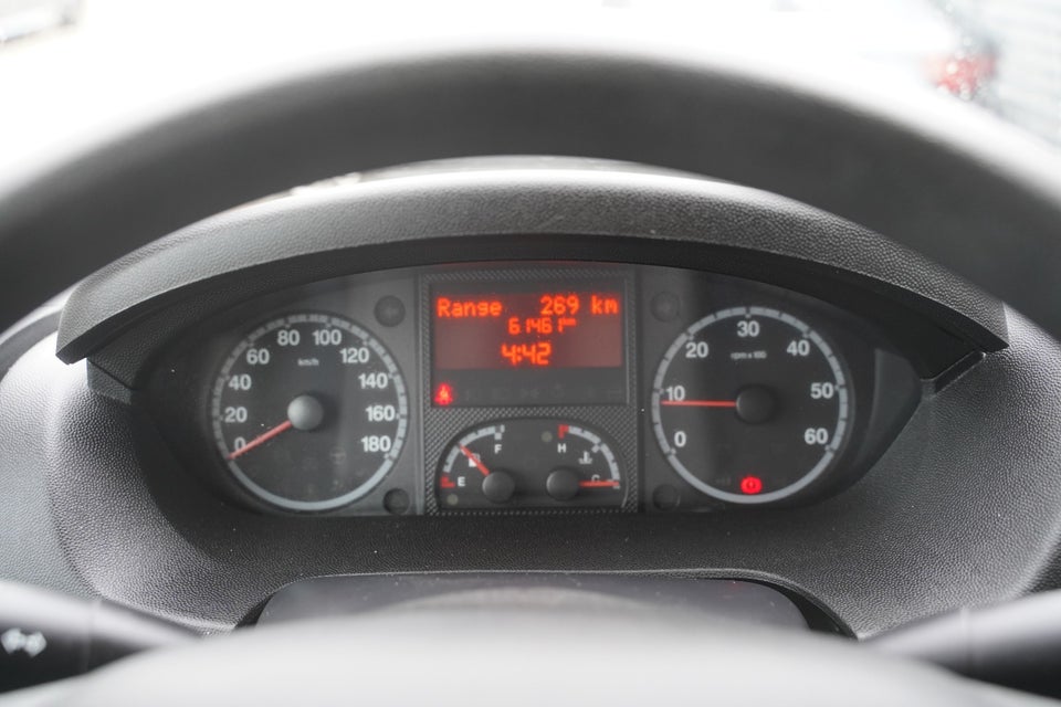Peugeot Boxer 333 2,2 HDi 130 L1 4d