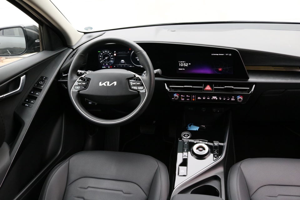 Kia Niro 64 EV Upgrade 5d